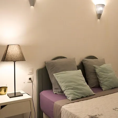 Casa 78 Trivalle - Cite 500m, Parking Public Gratuit 200m, Wifi, Menage Inclus - Free Public Car Park 200m Apartment Carcassonne