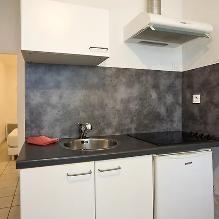 Casa 78 Trivalle - Cite 500m, Parking Public Gratuit 200m, Wifi, Menage Inclus - Free Public Car Park 200m *